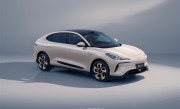 硬刚特斯拉Model Y！智己LS6连续8周蝉联中大型纯电SUV销量冠军 ！
