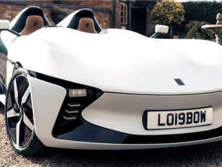 前特斯拉工程师打造全球首款“羽量级电动车”:整备质量仅0.895吨 !