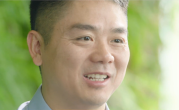 刘强东回应凑鸡蛋上大学：前面一星期为了省钱 没怎么去食堂 ！