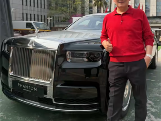 陈光标要送张雪价值1300万的劳斯莱斯 运抵南京希望交付：后者要8折卖了捐嫣然天使基金 ！