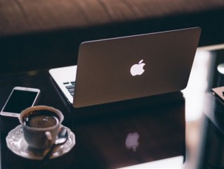 MacOS 26 Bug致显示器闪烁：官方多次更新问题反而更糟！ 