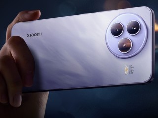卢伟冰开直播：小米15周年战略新品提前剧透 ！