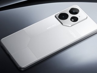 真我Neo8无限版包装盒偷跑：首发三星1.5K 165Hz屏 素质比肩苹果 ！