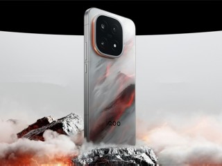 iQOO 15首销4小时销量突破14.2万台 产品经理：一觉醒来发现欠了一屁股手机 !