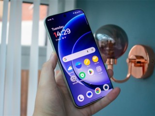 一加16测试高通骁龙8E6 Pro：主频突破5GHz 史上最强芯 ！