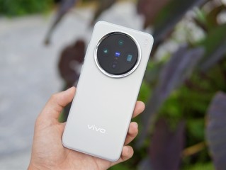 vivo X300 Pro首发全新2亿像素：vivo三星联合打造 !