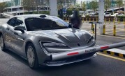 配135度电池 仰望U7实车曝光：正面刚特斯拉Model S、保时捷Taycan ！