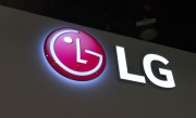 LG显示颠覆传统！电视产线测试新型OLED技术：分辨率突破在望 ！