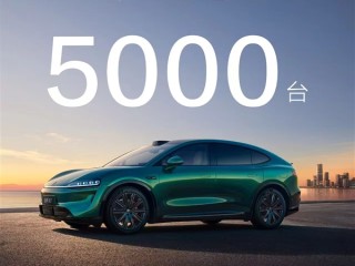 22.98万起成真香价！新款智界R7/S7上市1小时 大定破5000台 !