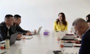 宗馥莉辞职后首次公开露面 出席宏胜集团工作会 !