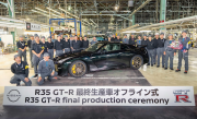 一代战神落幕！日产R35 GT-R最后一台车在日本下线 !