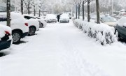 南方人千万别学！男孩去东北吃几口雪：发烧烧到39.1度 ！