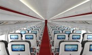 大学生390元买的机票 一天内碰上两次超售：共获1700元补偿 !