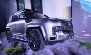 国产百万元高端豪车！比亚迪仰望U8投产：订单已破3万 ！