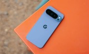 谷歌Pixel 10上市即翻车：用户拿到手第二天手机就花屏 !