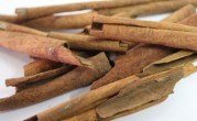 桂枝的功效与作用（详细介绍桂枝的药用功效和适用症状） !