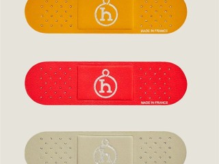 不能粘伤口 爱马仕推出羊皮创可贴：单张约售385元 ！