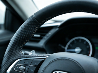 “转弯让直行”成致富密码！女子碰瓷30多起获利1万多元 最终被抓 !