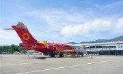 国产飞机C909越南首航：销售火爆 机票瞬间卖光 ！