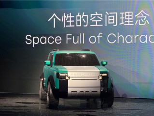 奇瑞路虎联手打造 神行者首车官图发布：虎里虎气的全地形SUV ！