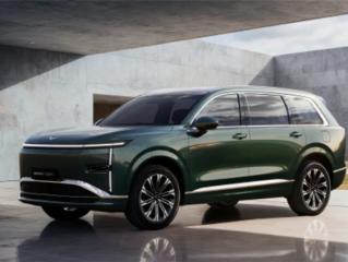 人民的揽胜！五菱星光L定档4月10日发布：近5米车身+大六座 ！