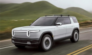 复古外观 造型呆萌！美国新势力RIVIAN发布新车：对标Model Y ！