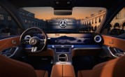 奔驰：后续推出的新车将保留大屏幕和实体按键 !