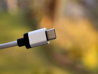 欧盟下令！所有设备必须统一采用USB Type-C接口 包括游戏机、显示器、路由器等 !
