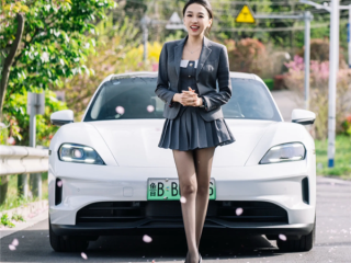 青岛保时捷女销冠报警：被人用AI假视频侮辱诽谤 悬赏征集线索 !