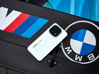 iQOO 15为何能拿到三星最好的手机屏：产品经理解释原因 !