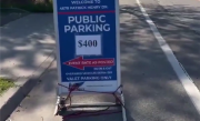 美国超级碗的停车费400美元上热搜 网友：还不如停路边被拖走 ！