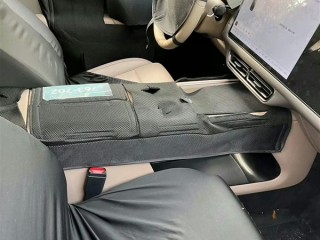 理想首款纯电SUV 全新i8内饰谍照曝光：还是熟悉的配方 ！