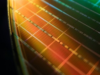 三星要做第二大HBM4供应商：上马最先进内存工艺 供货Rubin GPU !