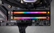 价格比DDR5还贵 三星等大厂已无法回头：DDR4内存还得涨价至少2年 !