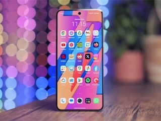 iQOO 15首发2K珠峰屏 产品经理：太抓眼了 三星Ultra也在考虑用 !