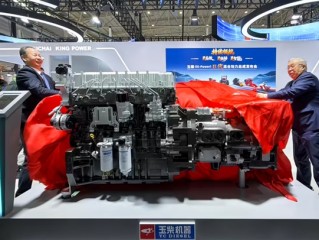 动力更强、油耗更低!玉柴发布全球功率最大增程器总成YCK20-600kW !