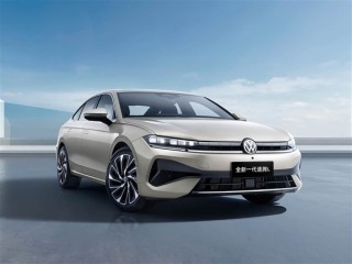 家用燃油轿车常青藤 全新大众速腾L上市定档：预售11.99万起 !