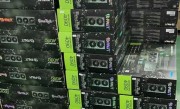 英伟达禁售下架前：大量RTX 4090在国内聚集场面壮观 被“神级”拆解 ！
