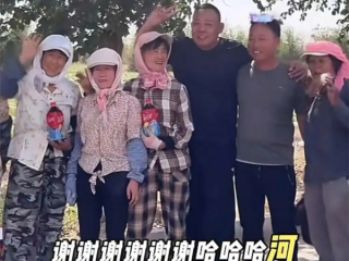 于东来买6710元香烟饮料免费送路人 豪爽向小卖部支付7000元 ！
