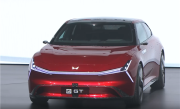 本田中国全新品牌！首车“烨GT”发布：副驾用上华为光场屏 ！