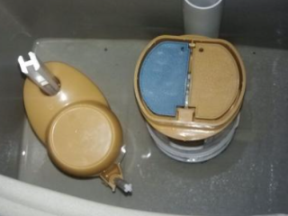马桶水箱的浮子可以单独换吗?