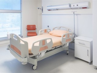 17岁男孩一碗螺蛳粉下肚：胃破了个洞 ！