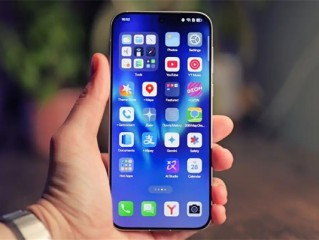 工程师演示ColorOS 16：流畅度卷出新高度 !