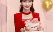“白娘子”赵雅芝辟谣去世后首晒照：墨镜红唇 爱山爱水爱万物 ！